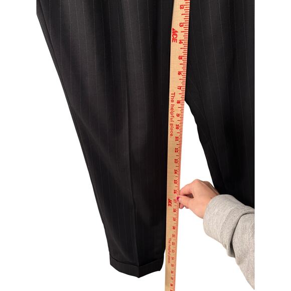 Nili Lotan 8 Virgin Wool $575 Pinstripe Montana Dress Pants Pleated Cropped NWT - Picture 7 of 11